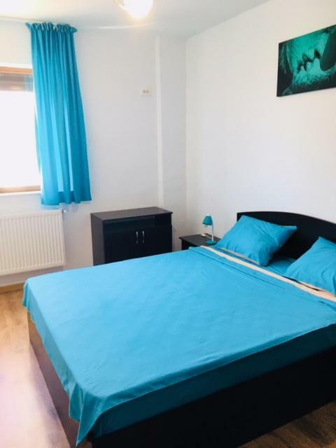 Ariana Apartment นาโวดาริ ภายนอก รูปภาพ